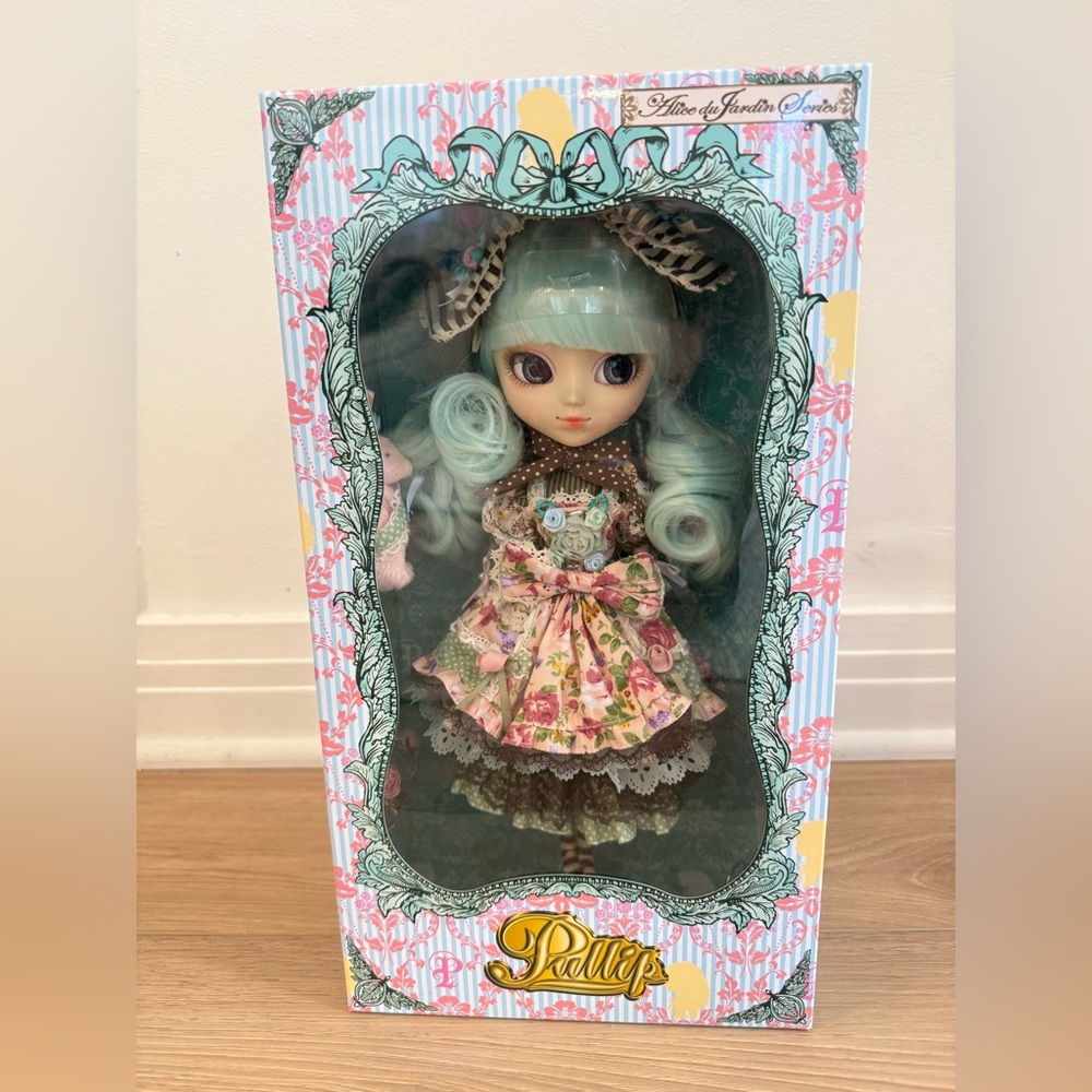 💕 SOLD Groove Pullip P-073 Alice du Jardin Mint Fashion Doll Alice In Wonderland